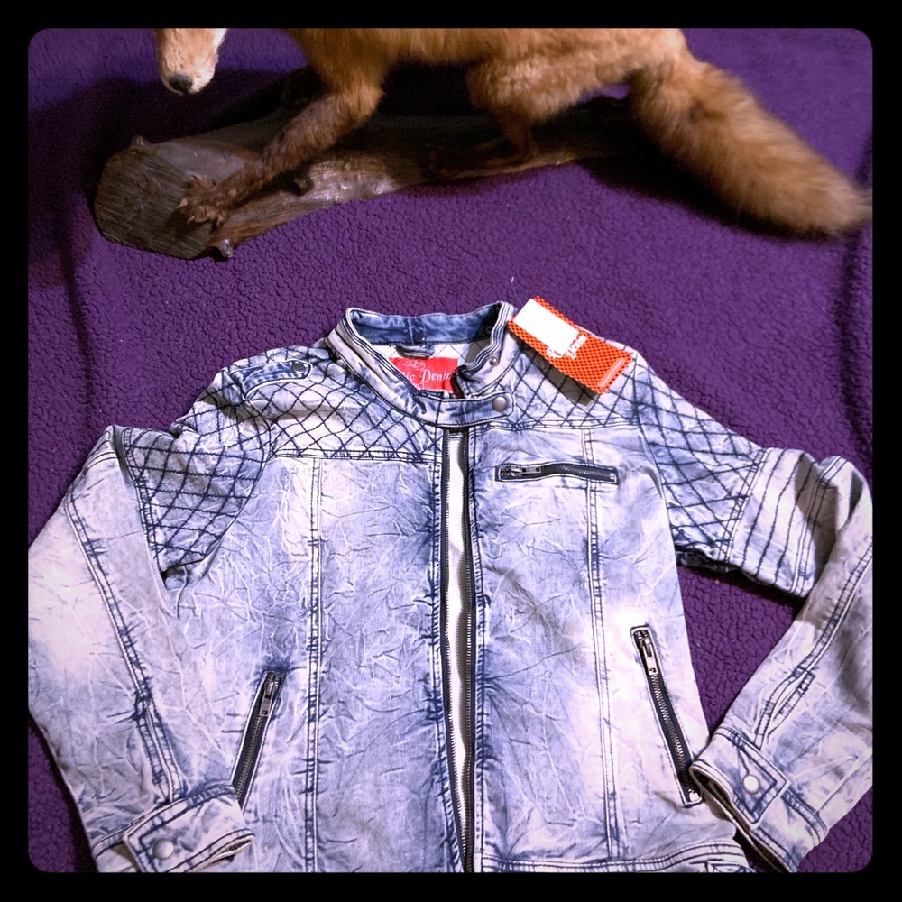 A super sweet denim jacket